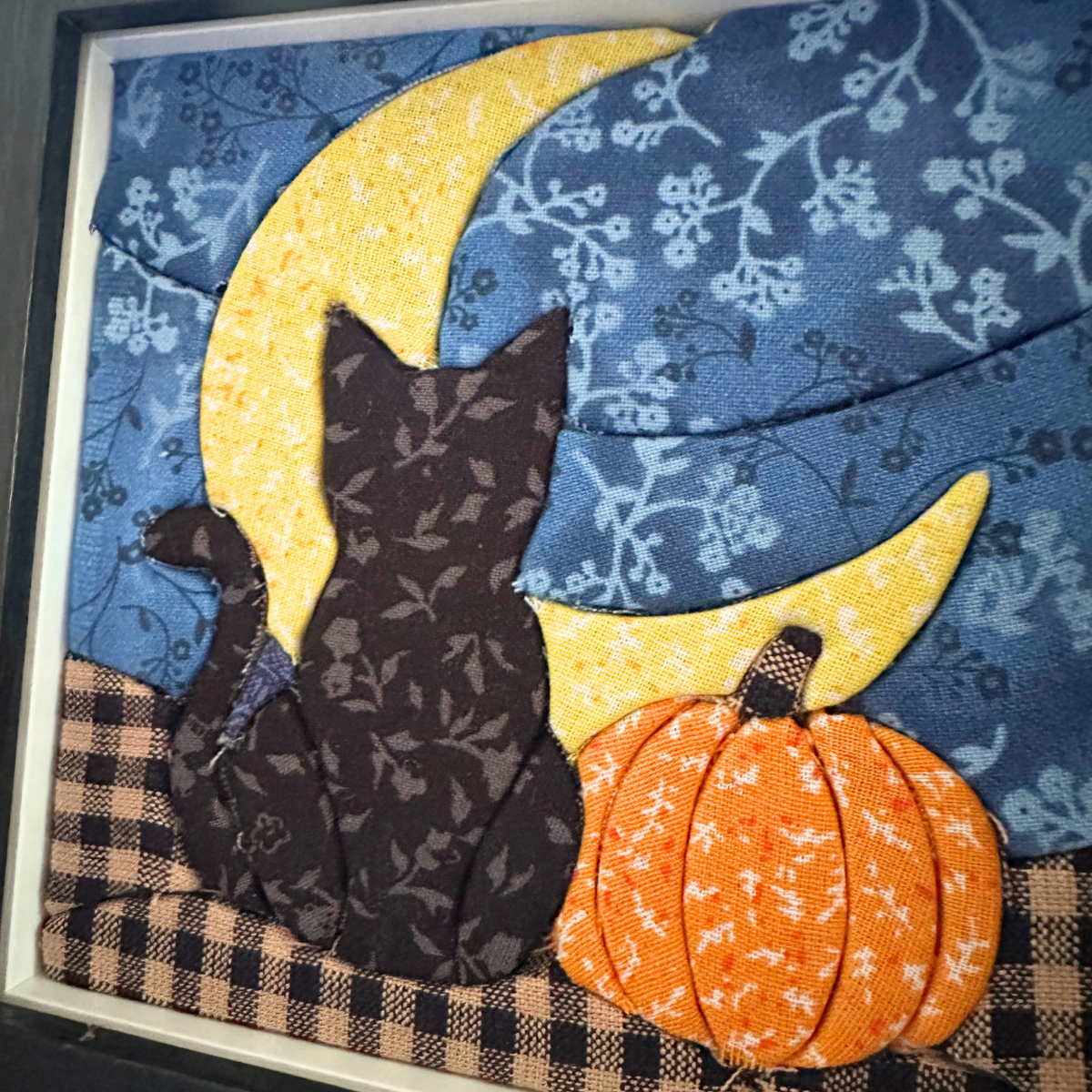 Black Cat No-Sew Fabric Art DIY Kit